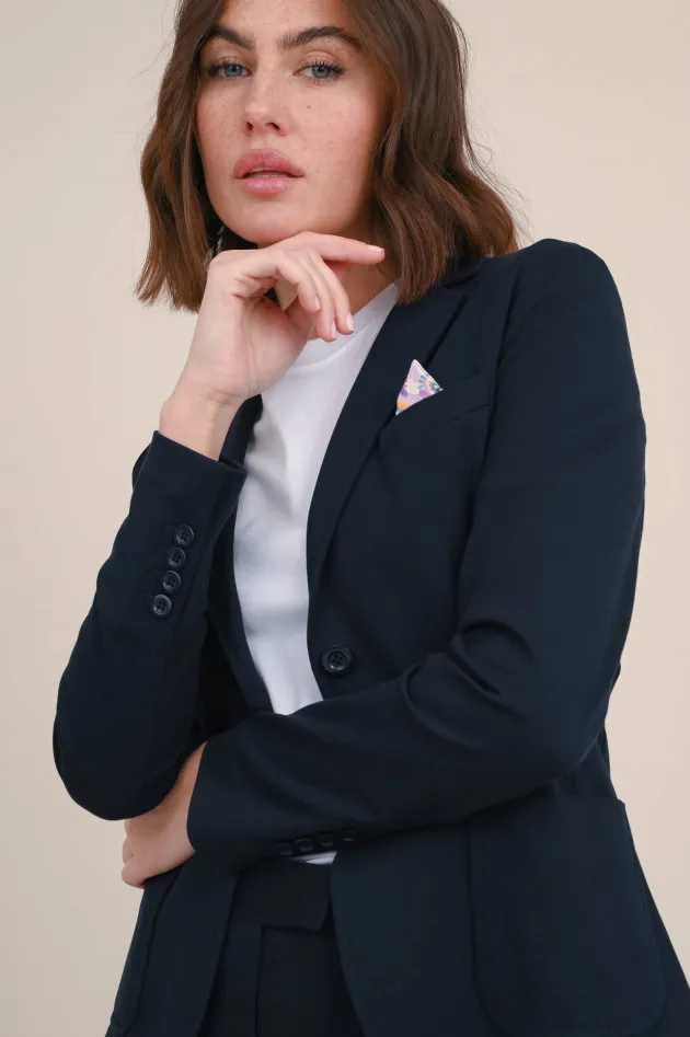 Taillierter Blazer mit Struktur in Navy